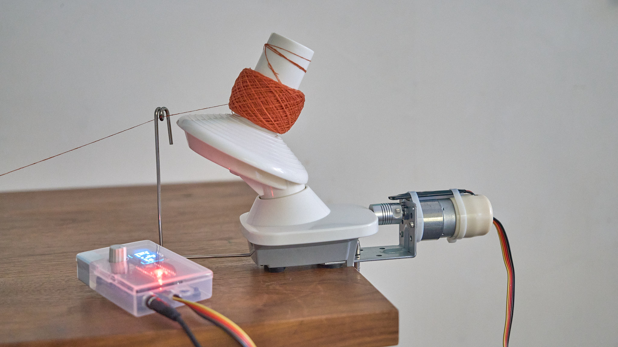 電動玉巻き器 Electric Yarn Ball Winder with Rotation Counter (Auto stop) – made  in kissa